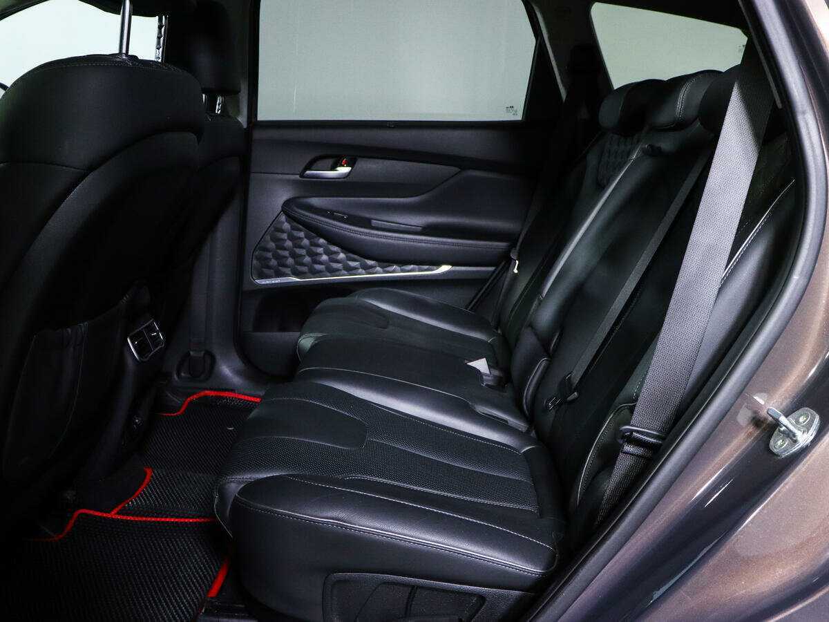Купить Hyundai Santa Fe с пробегом. Фото: #8