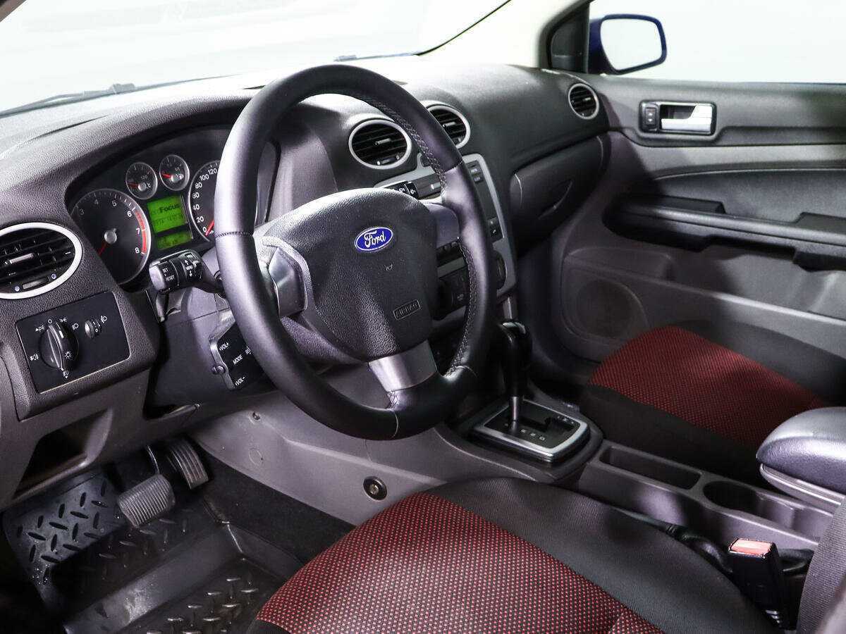 Купить Ford Focus с пробегом. Фото: #13