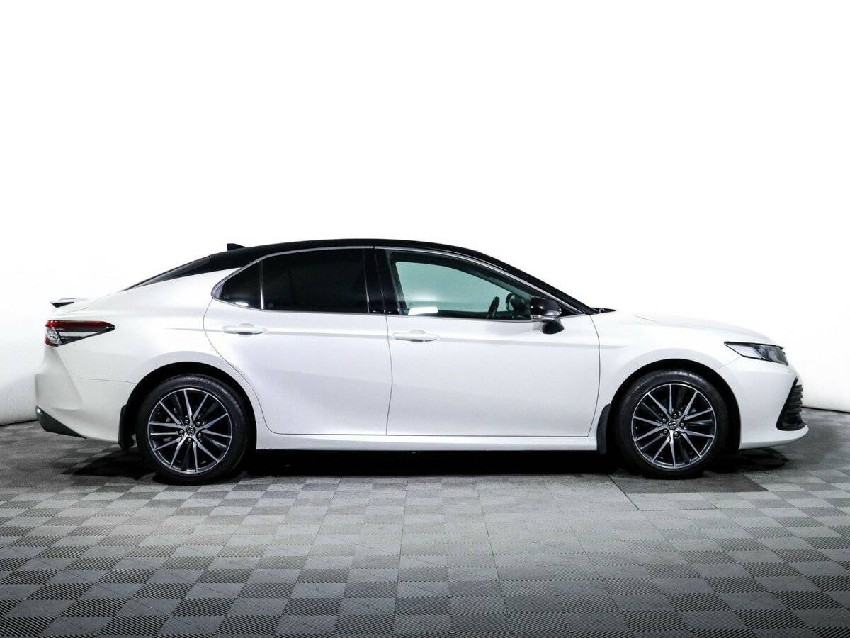 Купить Toyota Camry с пробегом. Фото: #3