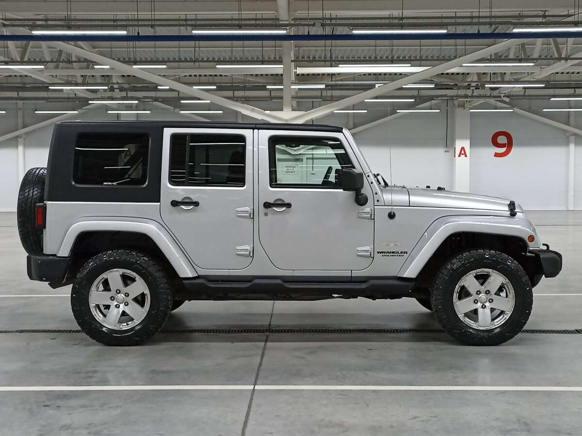 Купить Jeep Wrangler с пробегом. Фото: #3