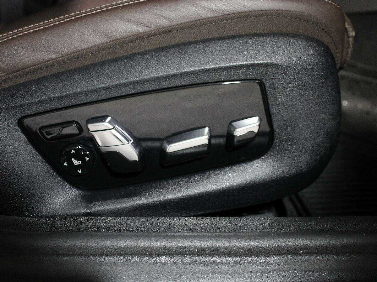 Купить BMW 5 серии с пробегом. Фото: #11