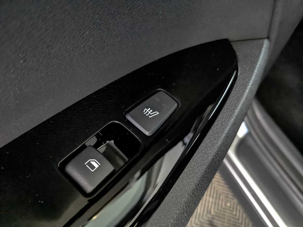 Купить Kia Sportage с пробегом. Фото: #21