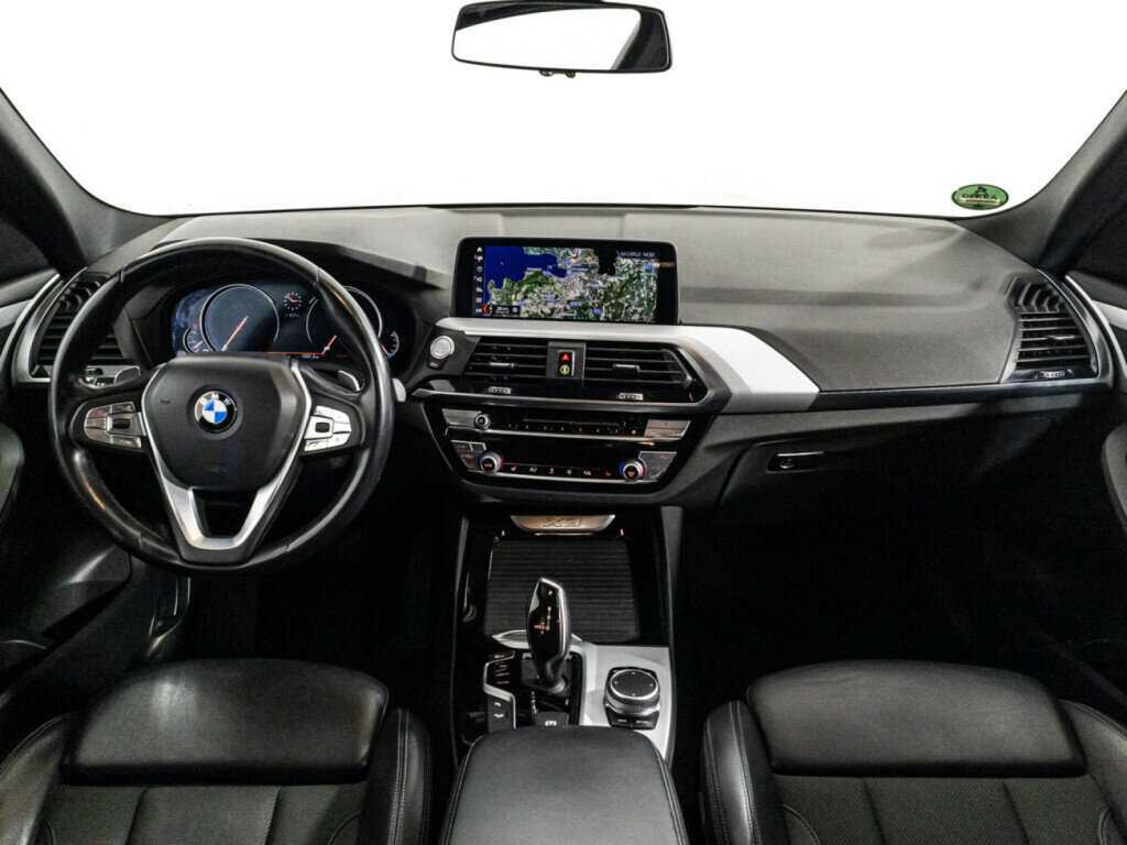 Купить BMW X3 с пробегом. Фото: #12