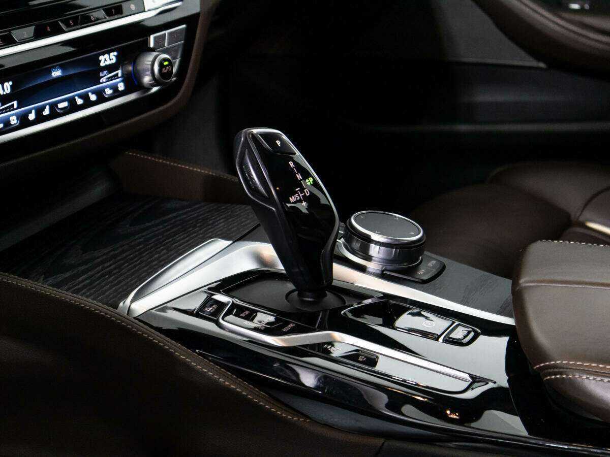 Купить BMW 5 серии с пробегом. Фото: #27