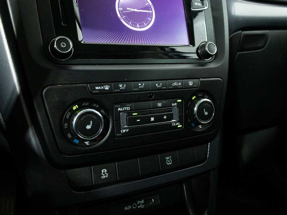 Купить Skoda Yeti с пробегом. Фото: #14