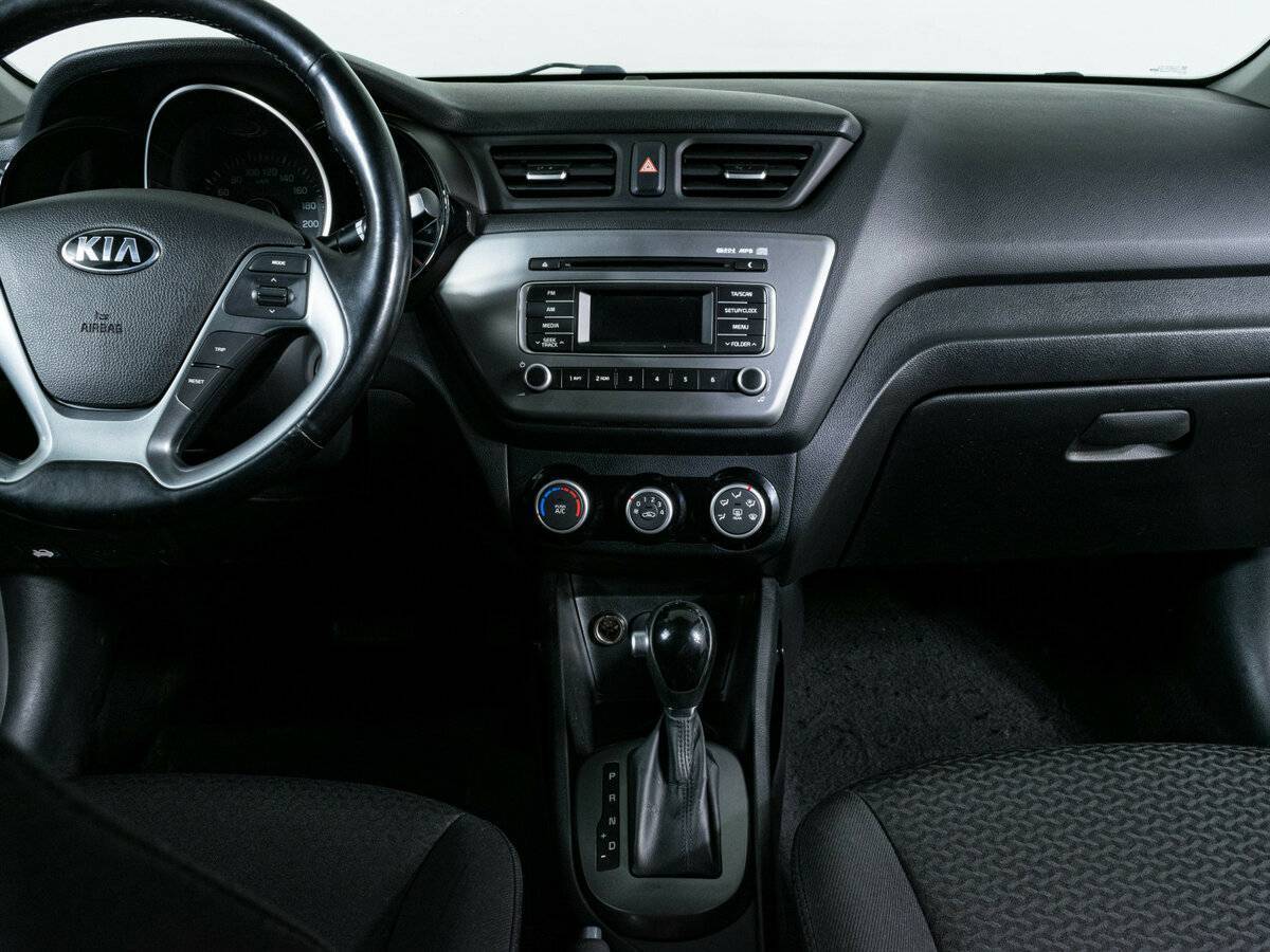Купить Kia Rio с пробегом. Фото: #8