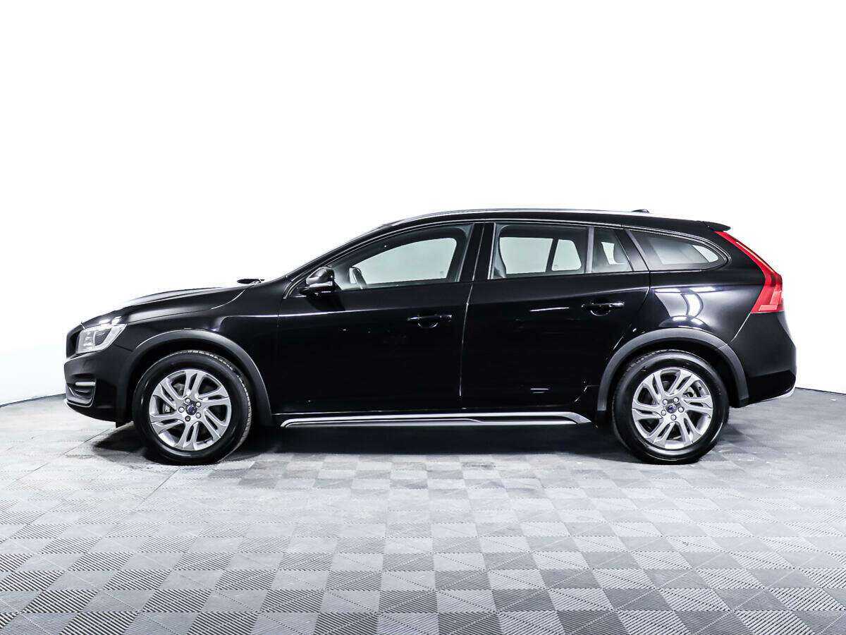 Купить Volvo V60 Cross Country с пробегом. Фото: #7