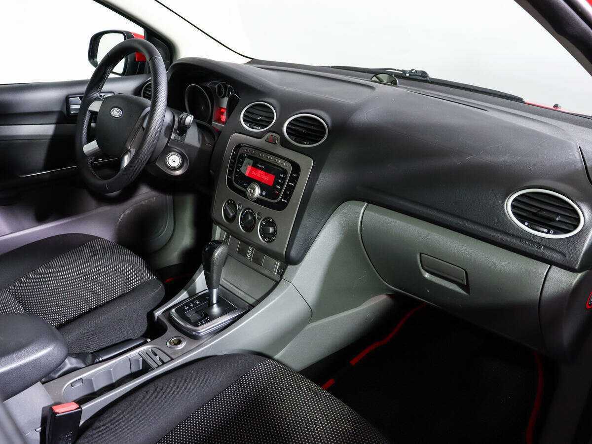 Купить Ford Focus с пробегом. Фото: #7