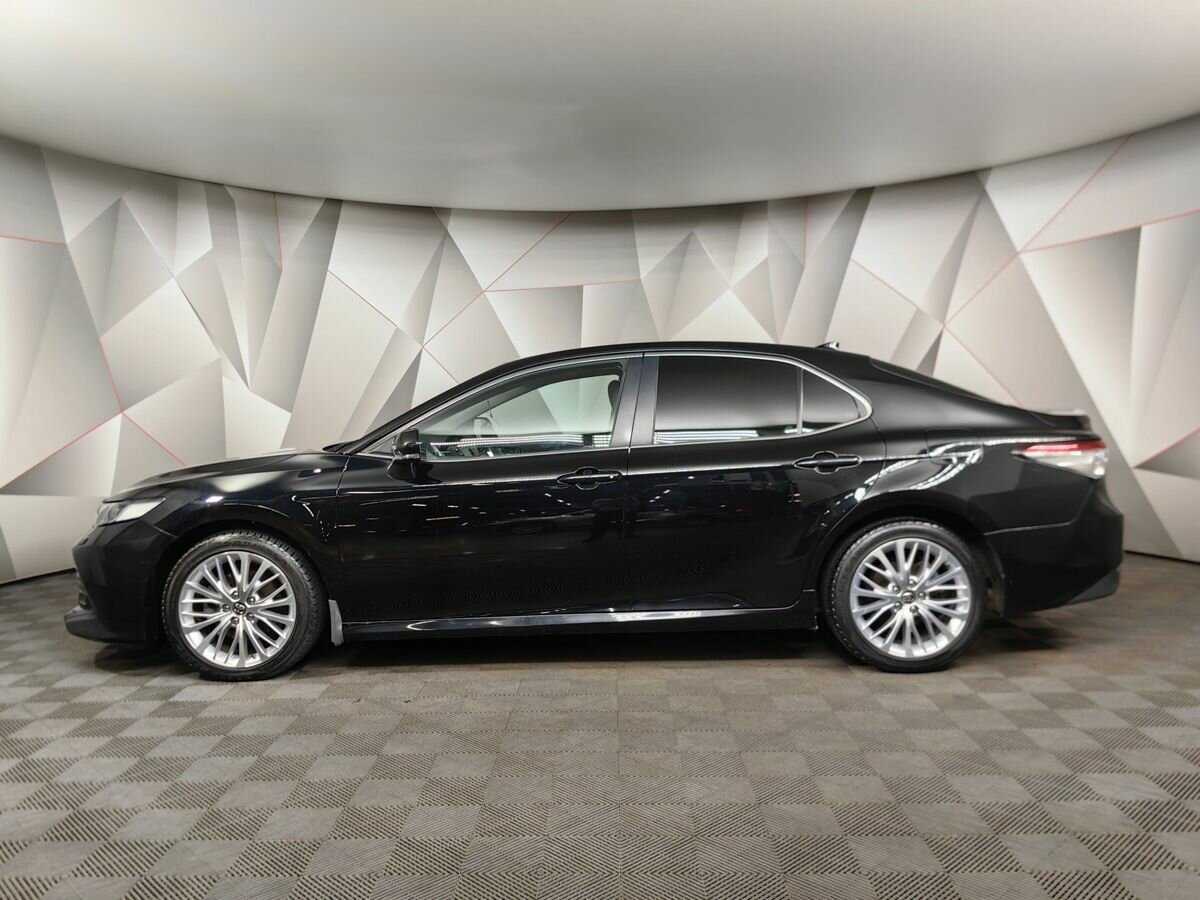 Купить Toyota Camry с пробегом. Фото: #4