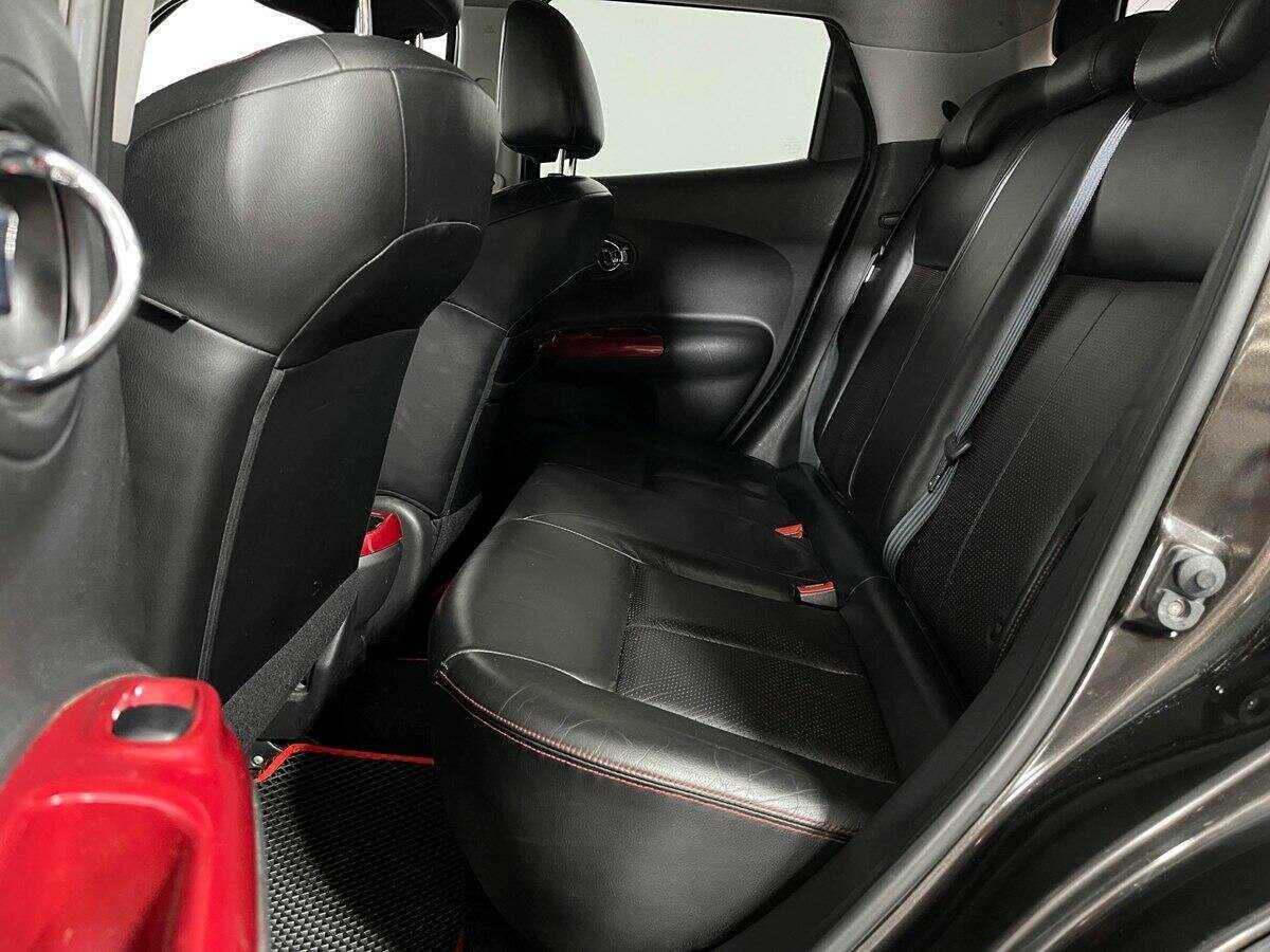 Купить Nissan Juke с пробегом. Фото: #9