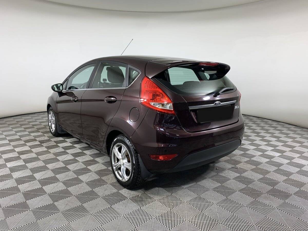 Купить Ford Fiesta с пробегом. Фото: #6