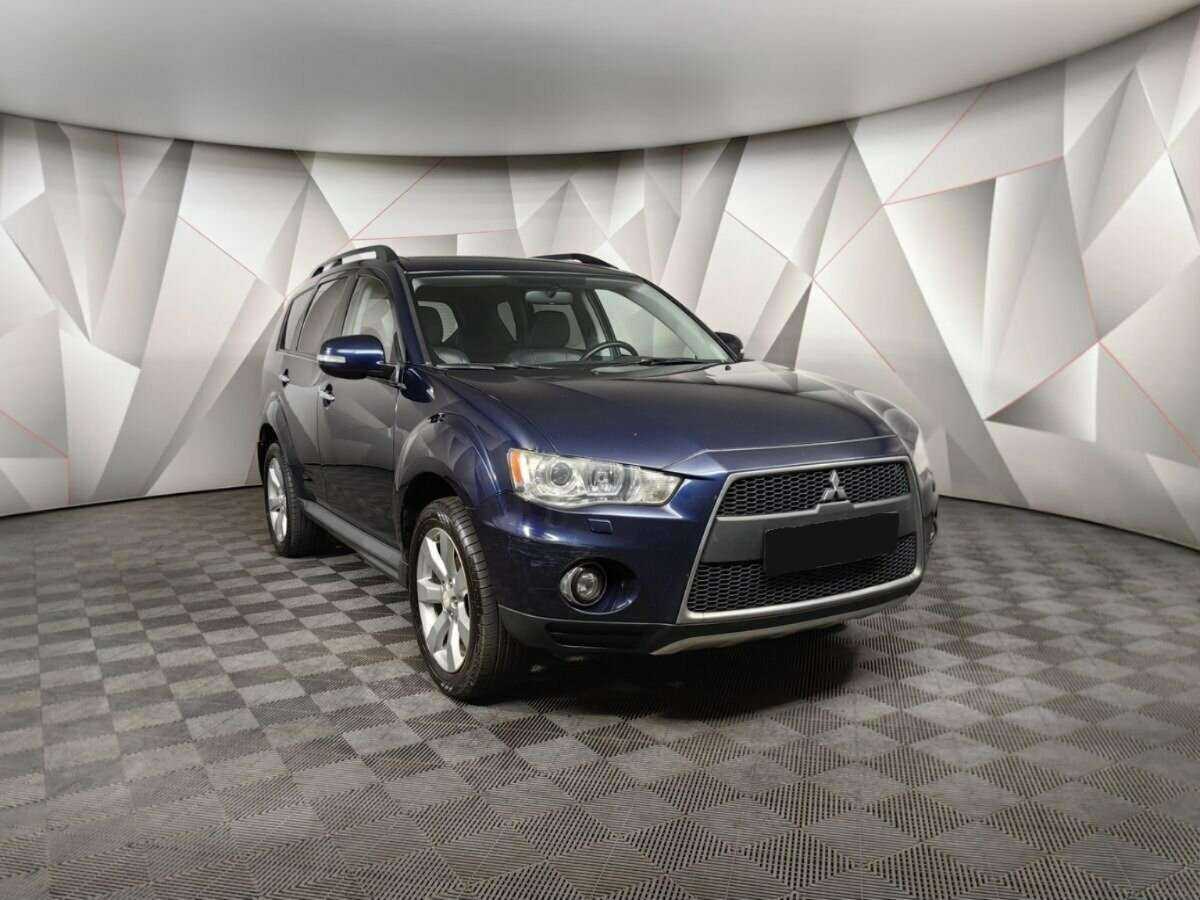 Купить Mitsubishi Outlander с пробегом. Фото: #2