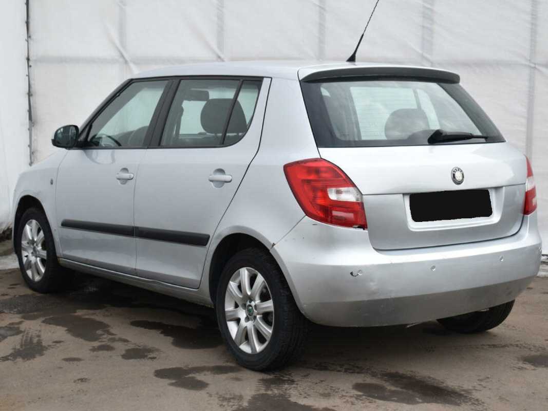Купить Skoda Fabia с пробегом. Фото: #6