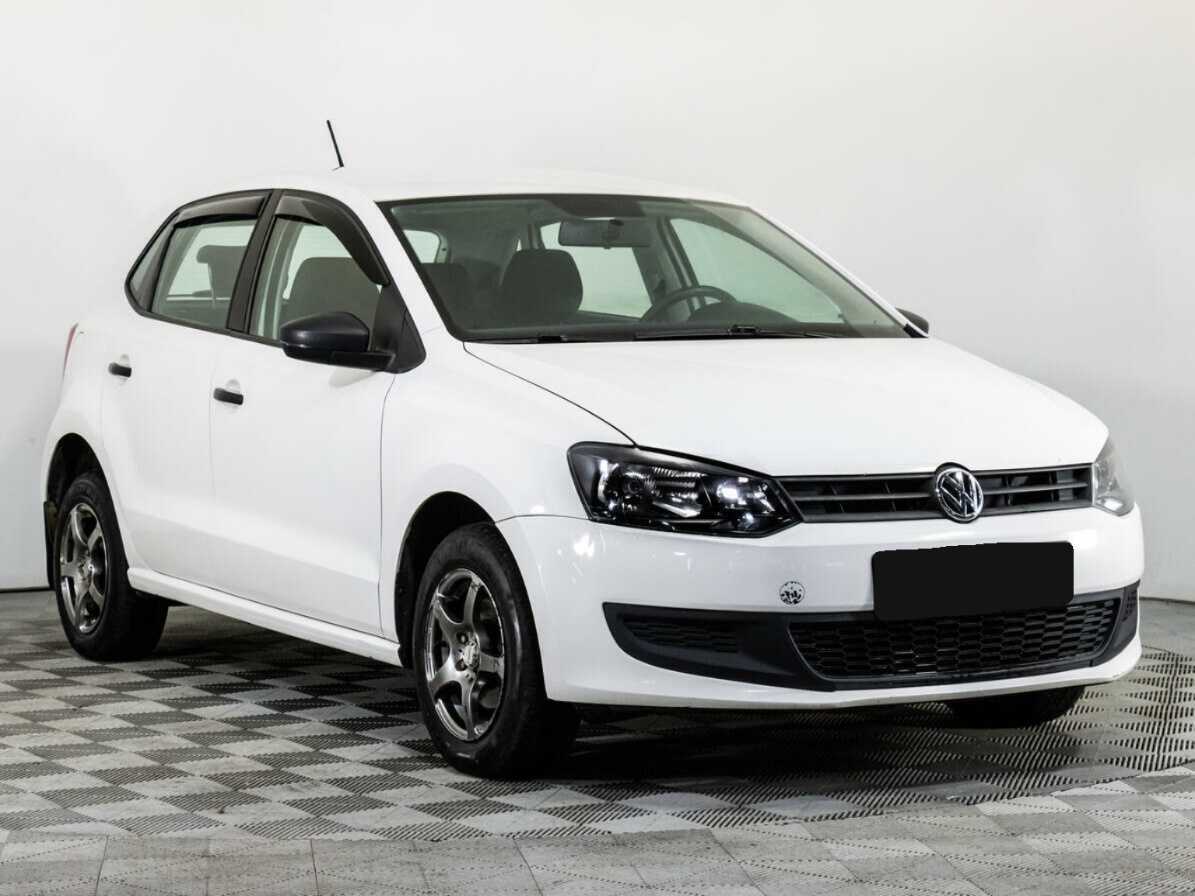 Купить Volkswagen Polo с пробегом. Фото: #2