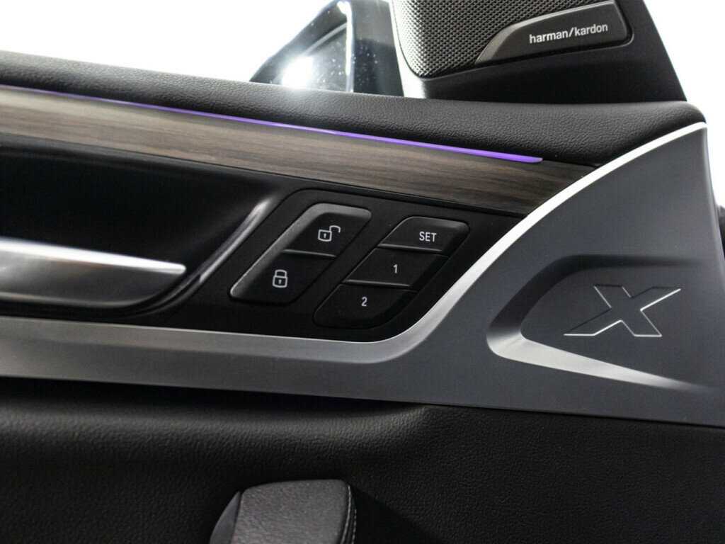 Купить BMW X3 с пробегом. Фото: #25