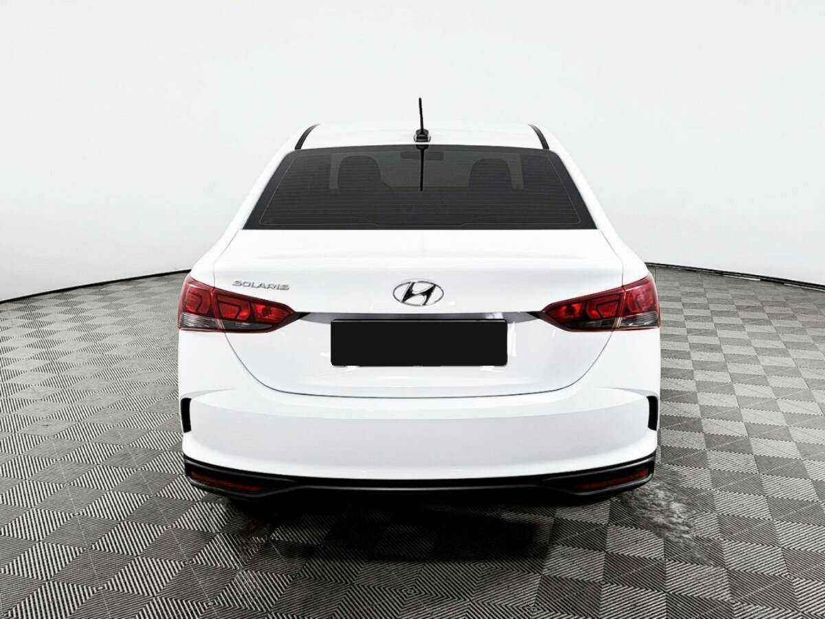 Купить Hyundai Solaris с пробегом. Фото: #5