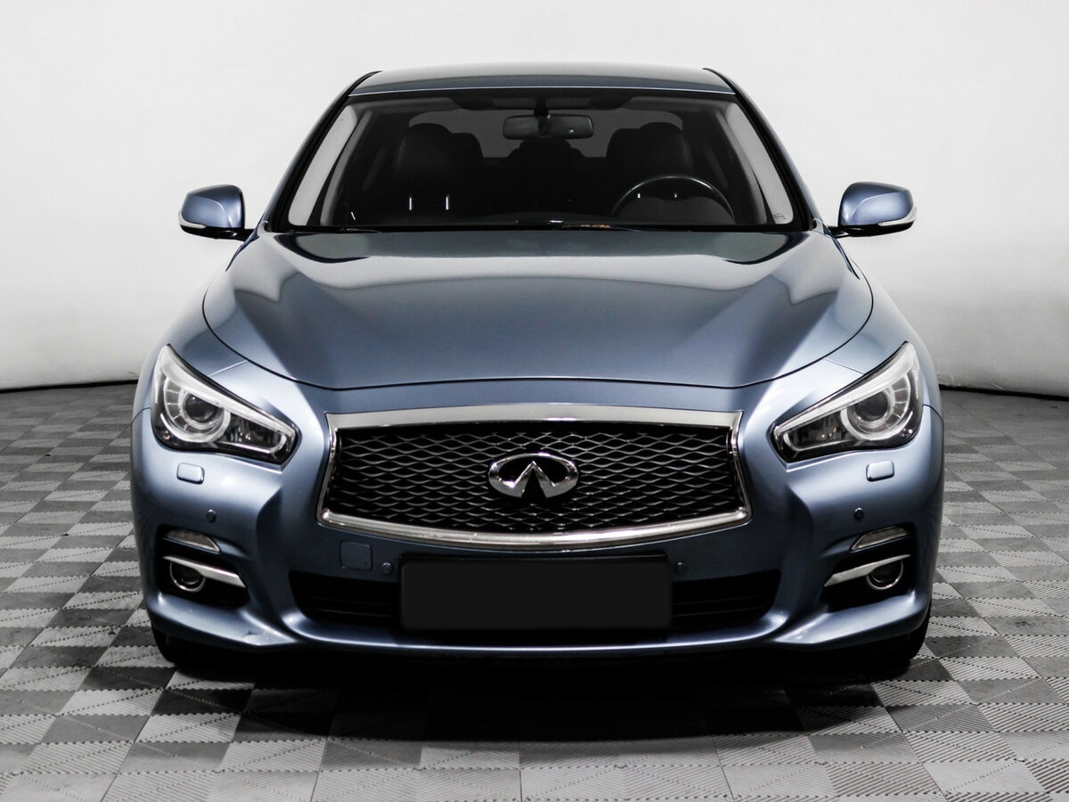 Купить Infiniti Q50 с пробегом. Фото: #1