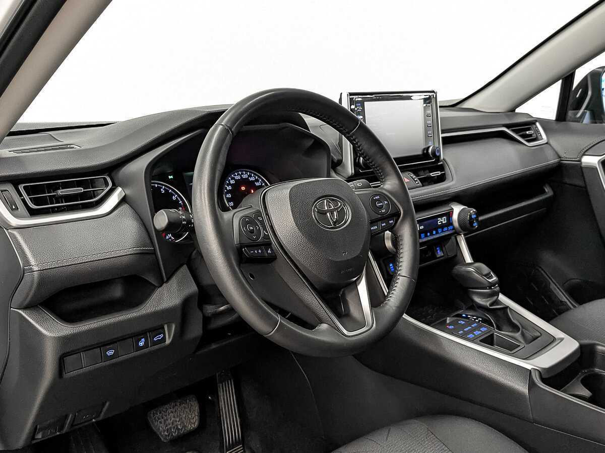 Купить Toyota RAV4 с пробегом. Фото: #14