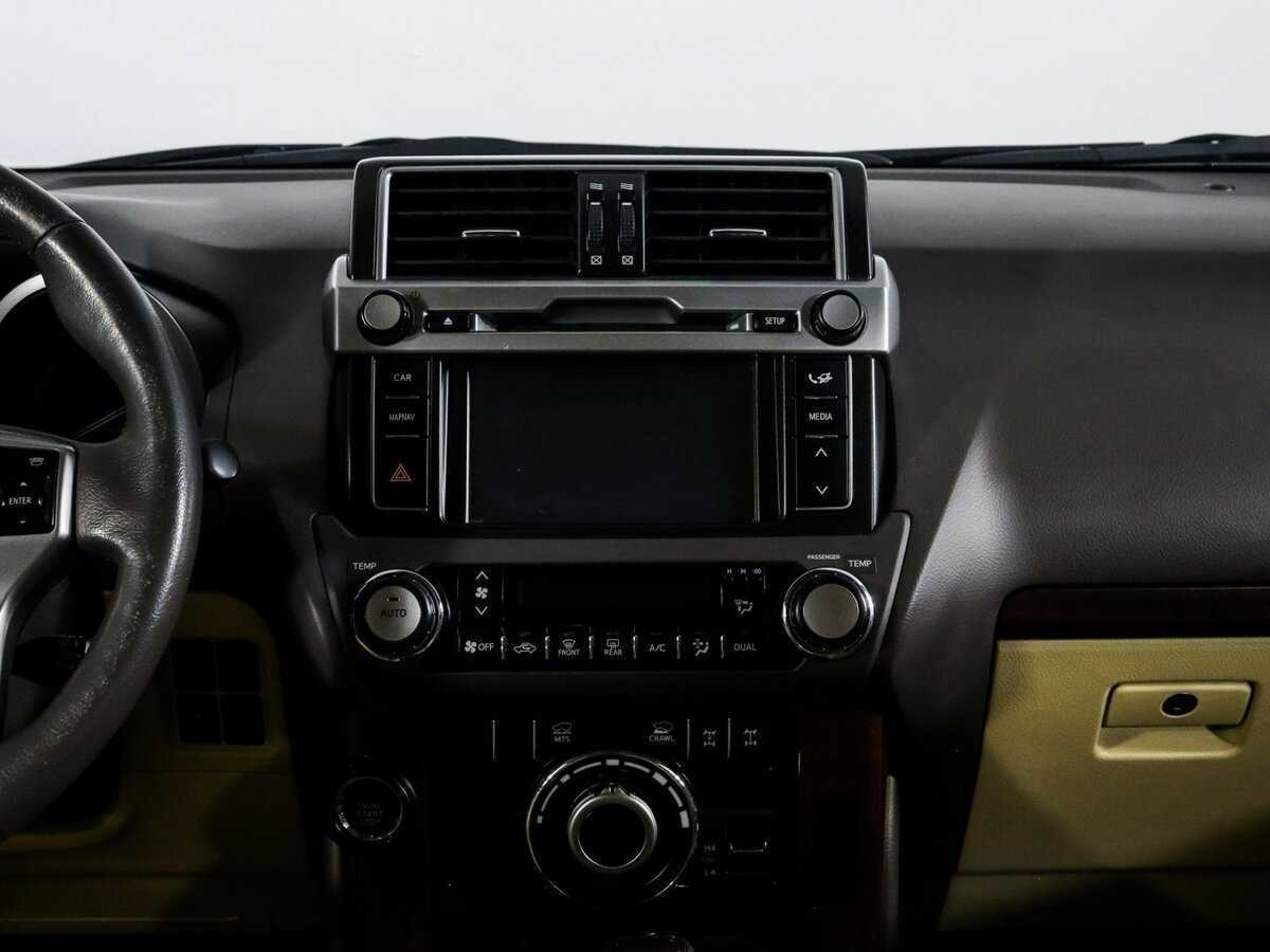 Купить Toyota Land Cruiser Prado с пробегом. Фото: #9