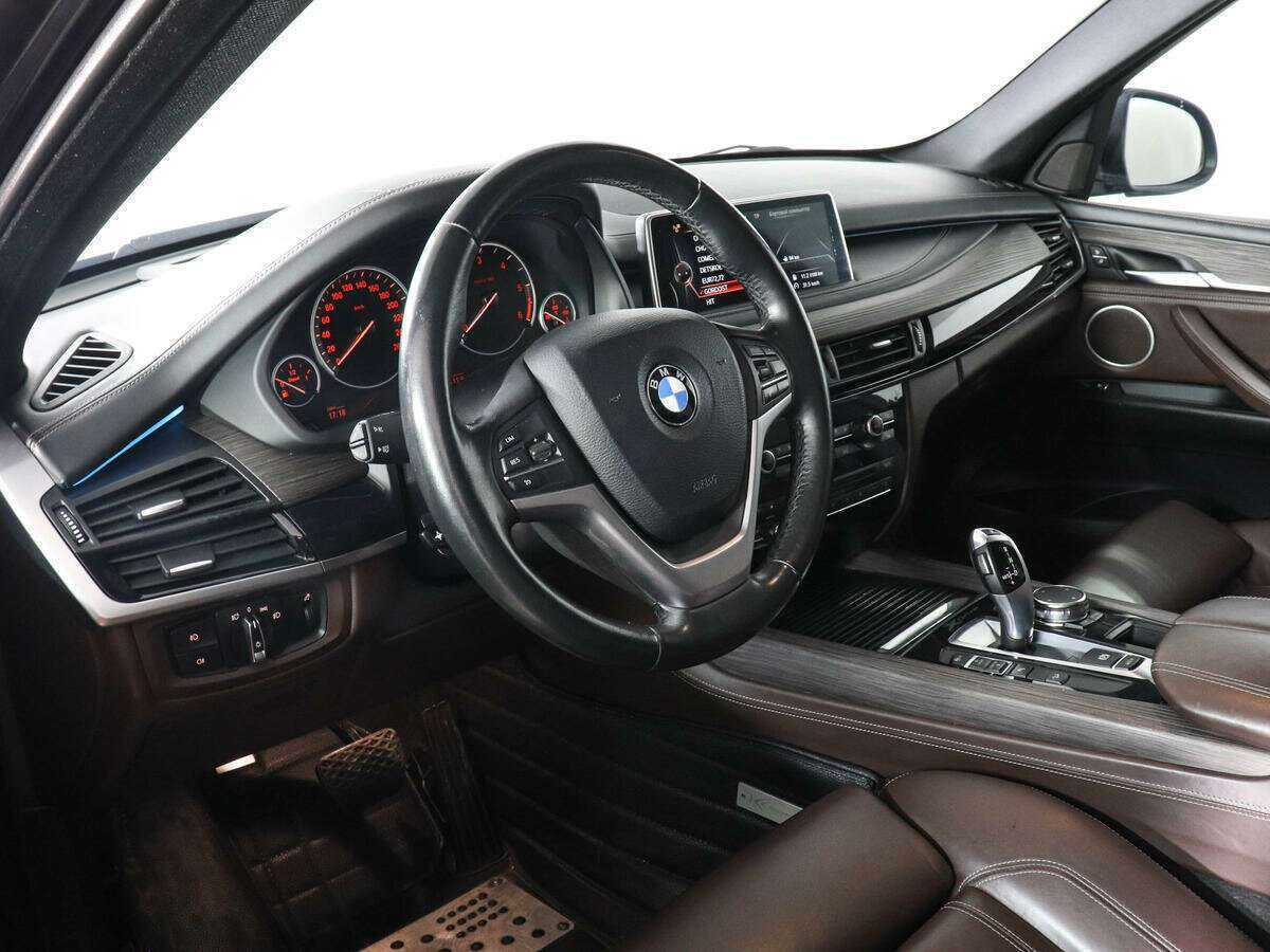 Купить BMW X5 с пробегом. Фото: #8