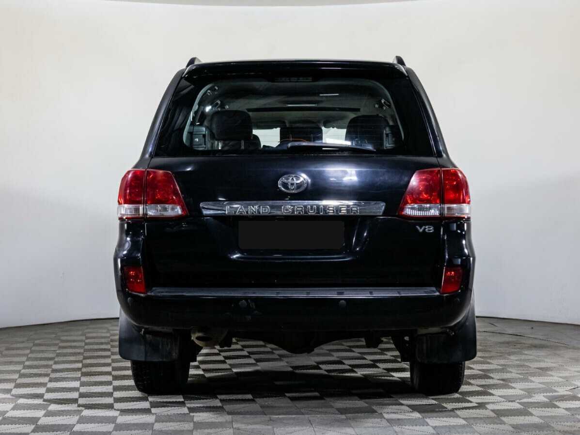 Купить Toyota Land Cruiser с пробегом. Фото: #4