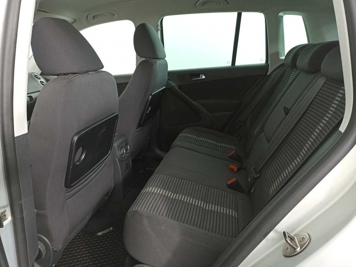 Купить Volkswagen Tiguan с пробегом. Фото: #7
