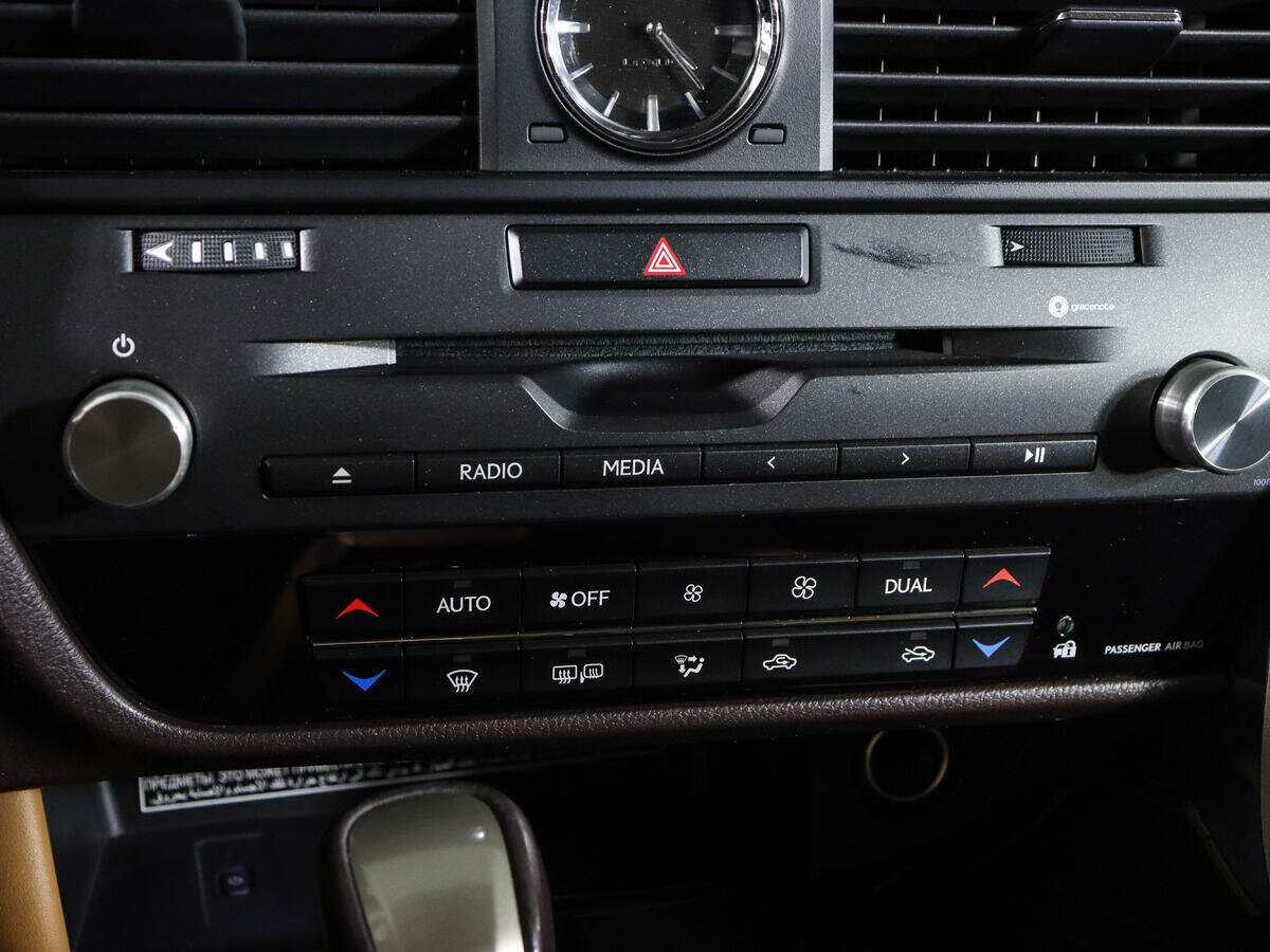 Купить Lexus RX с пробегом. Фото: #25