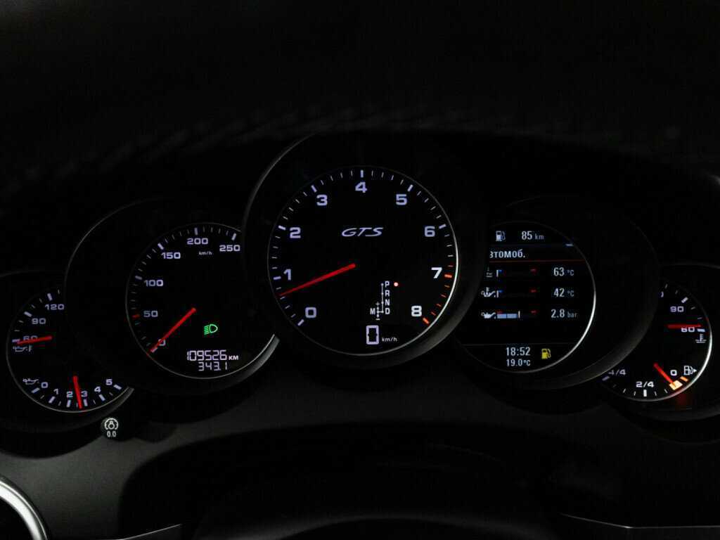 Купить Porsche Cayenne с пробегом. Фото: #11