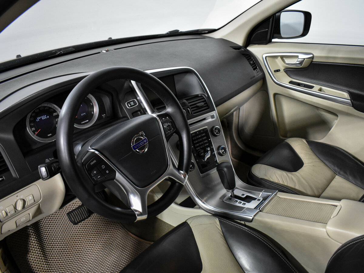 Купить Volvo XC60 с пробегом. Фото: #8