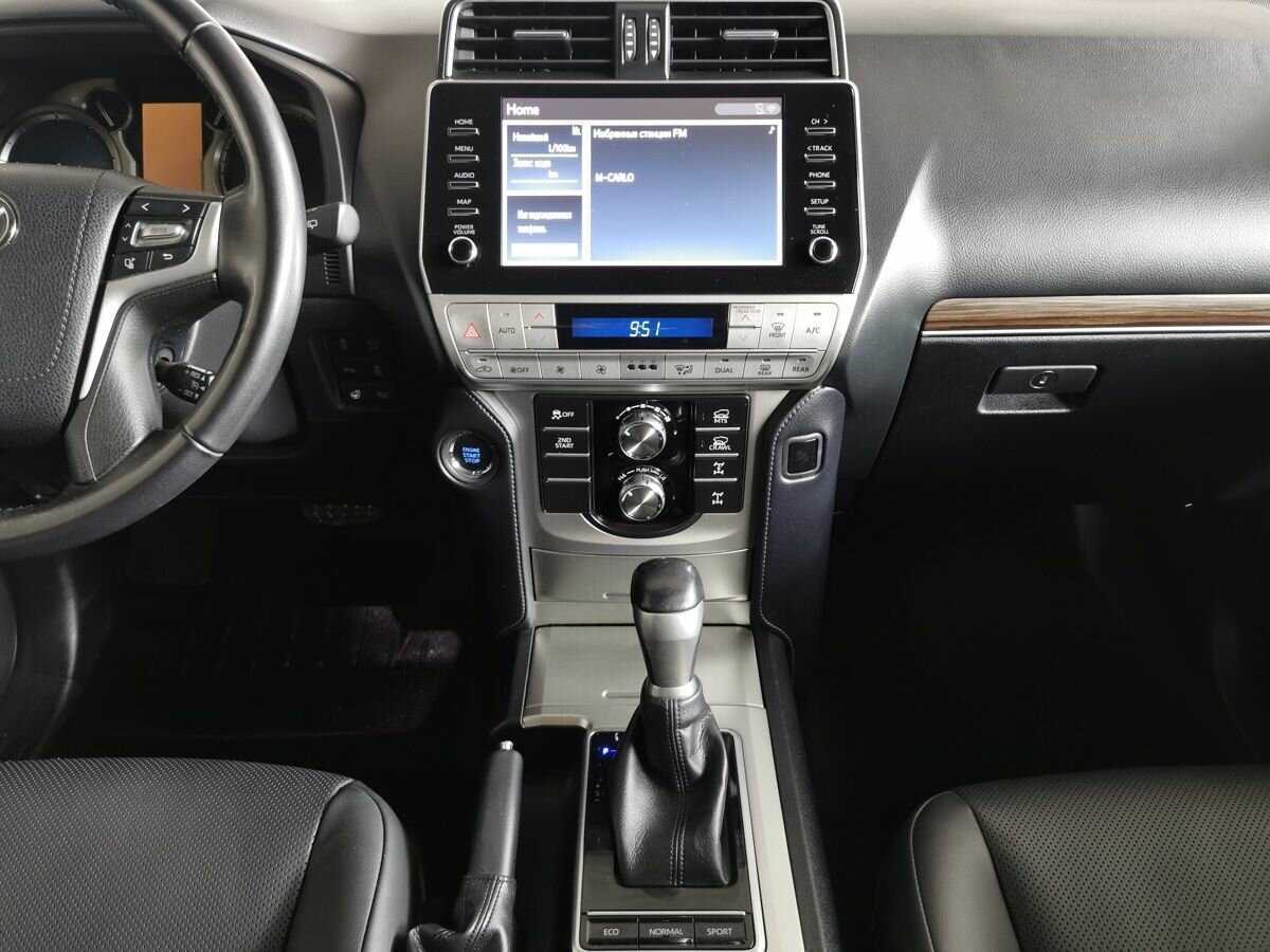 Купить Toyota Land Cruiser Prado с пробегом. Фото: #10