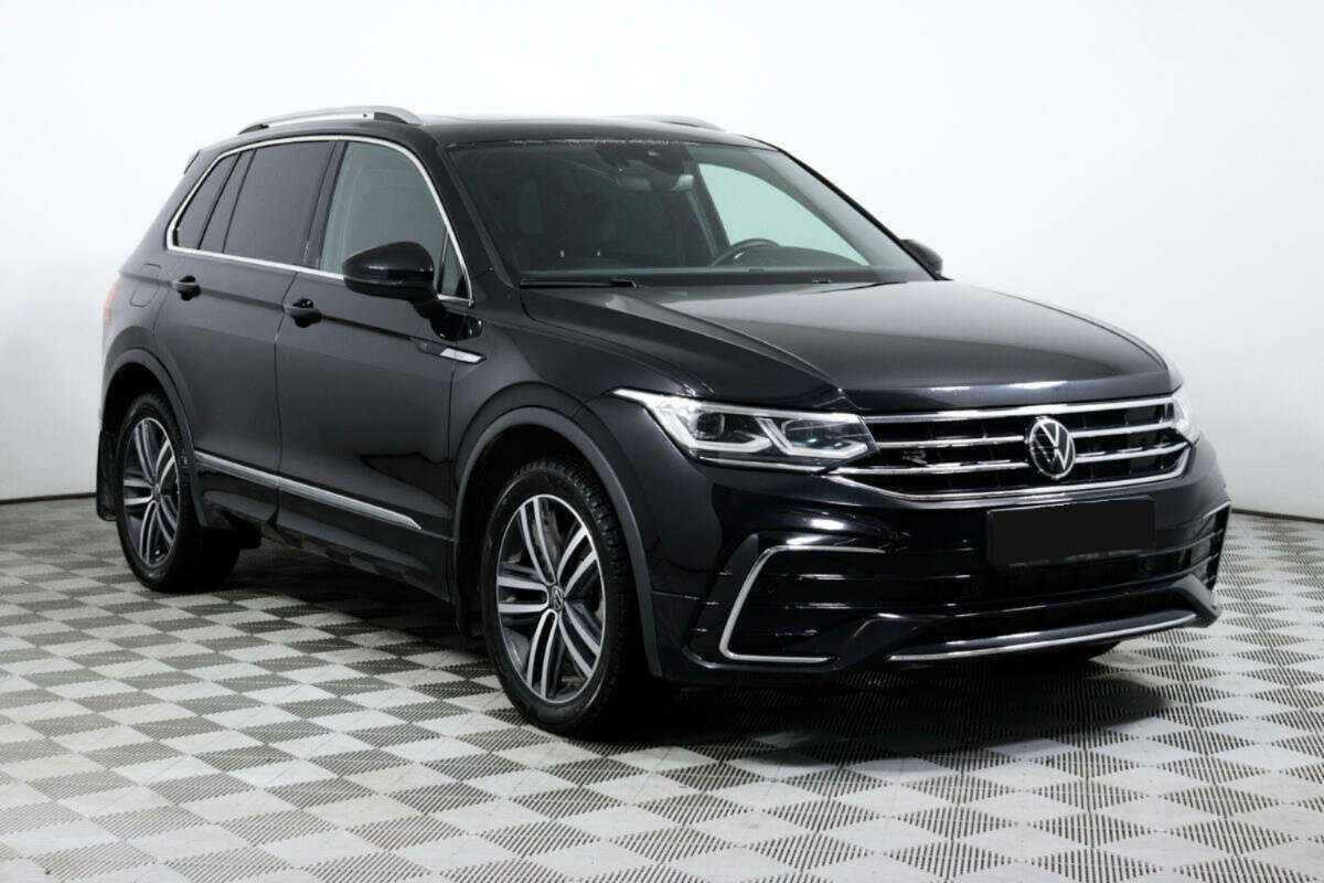 Купить Volkswagen Tiguan с пробегом. Фото: #2