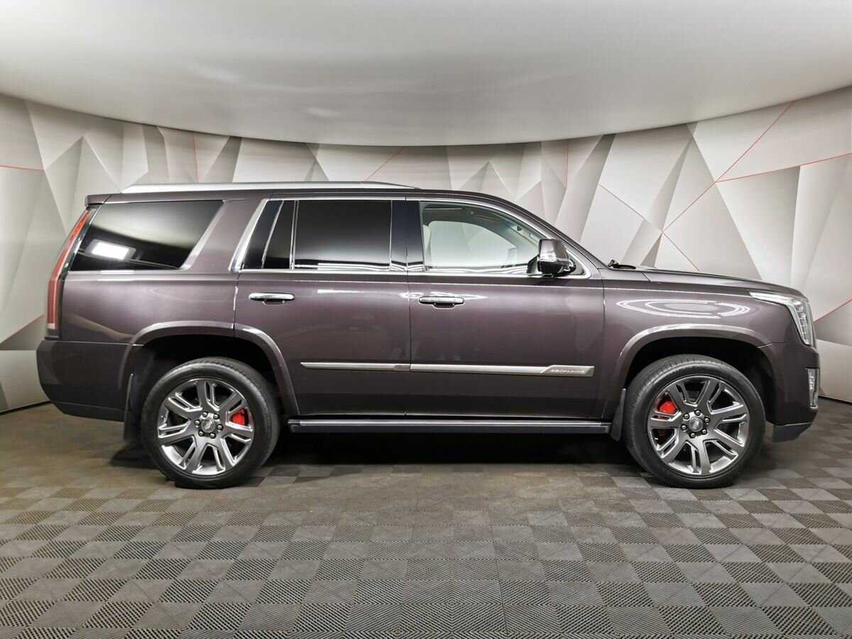 Купить Cadillac Escalade с пробегом. Фото: #5