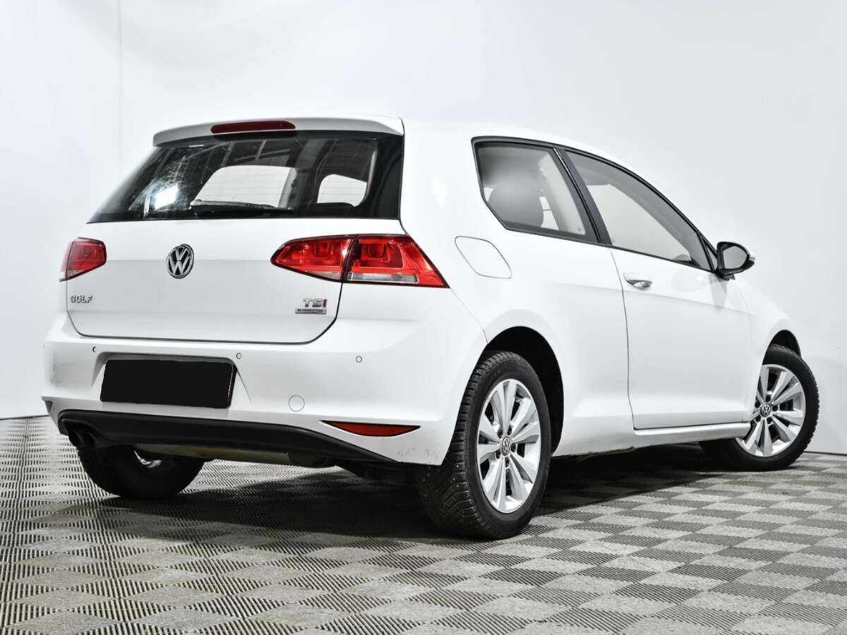 Купить Volkswagen Golf с пробегом. Фото: #3