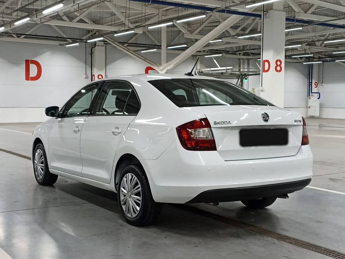 Купить Skoda Rapid с пробегом. Фото: #6
