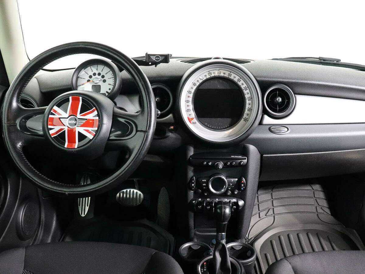 Купить Mini Clubman с пробегом. Фото: #10