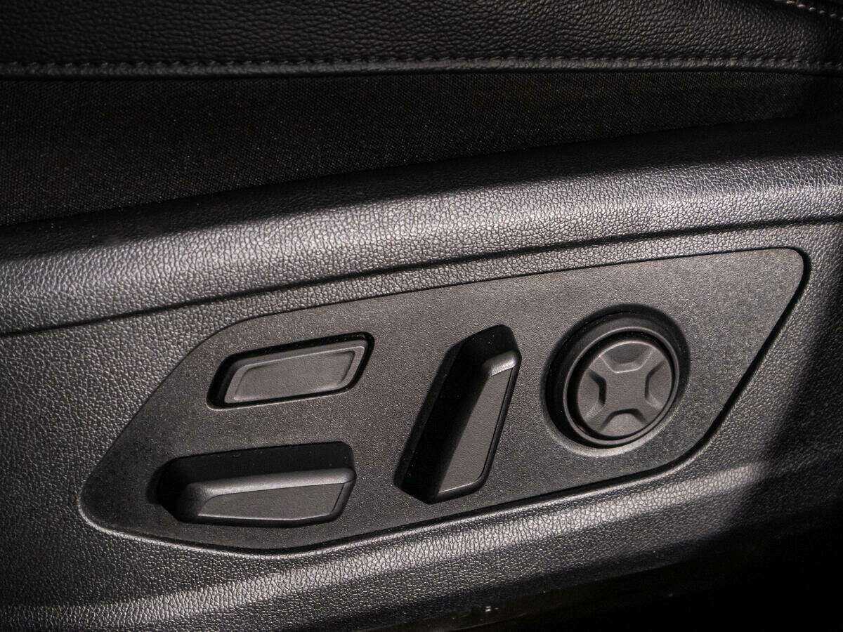 Купить Kia Sorento с пробегом. Фото: #17