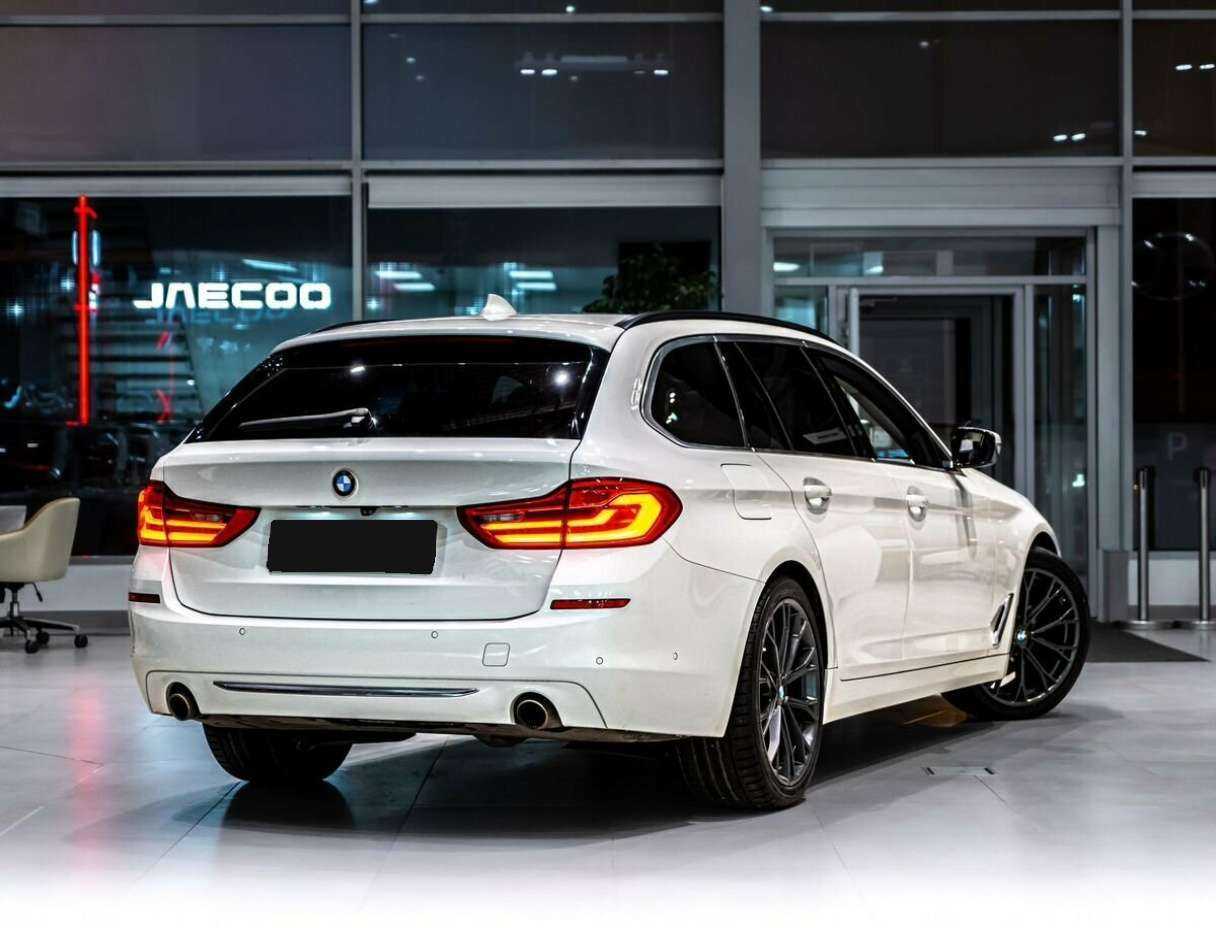 Купить BMW 5 серии с пробегом. Фото: #2