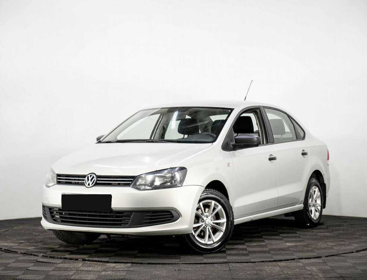 Купить Volkswagen Polo с пробегом. Посмотреть фото