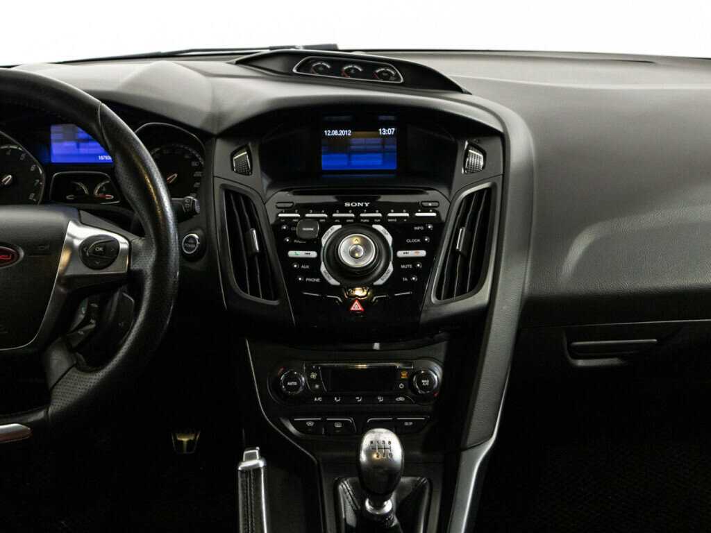 Купить Ford Focus ST с пробегом. Фото: #13