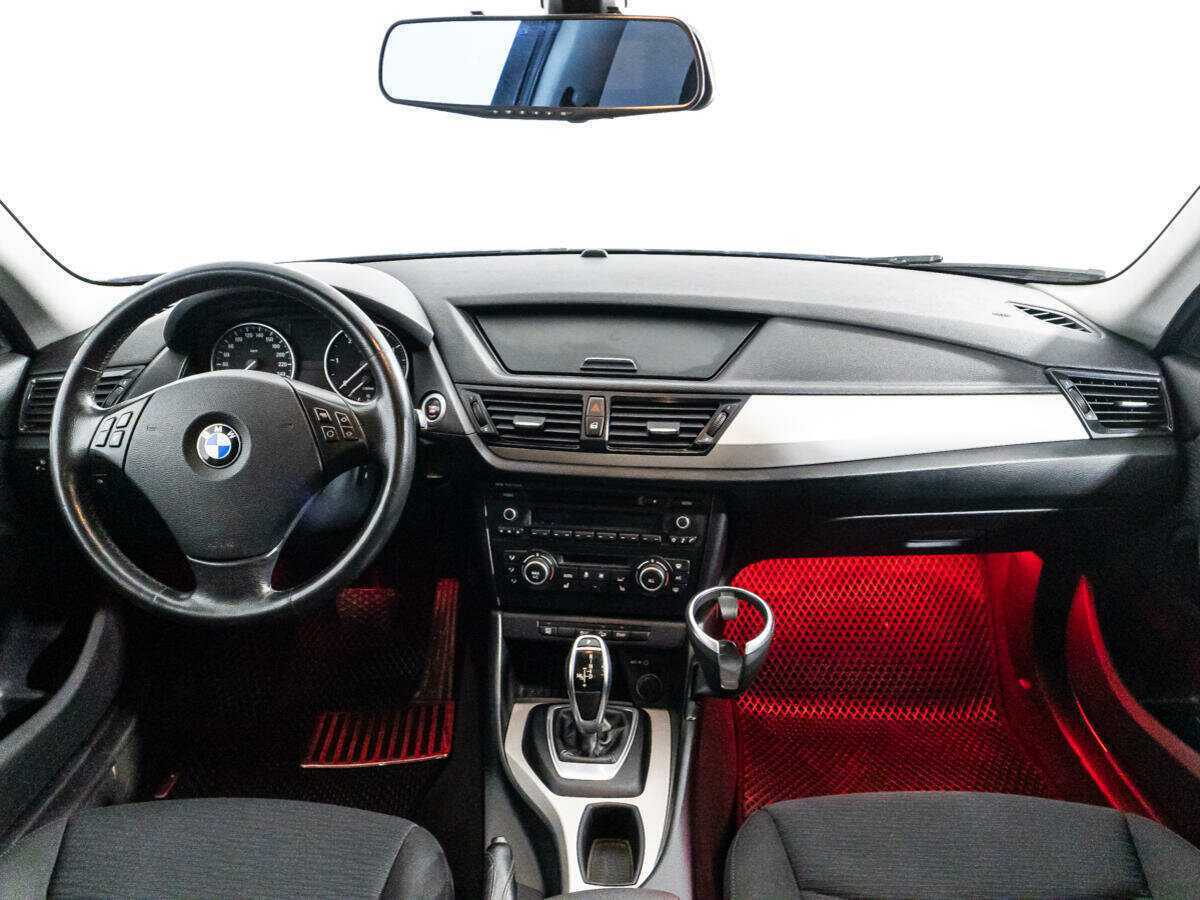 Купить BMW X1 с пробегом. Фото: #12