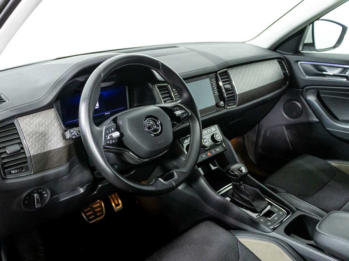 Купить Skoda Kodiaq с пробегом. Фото: #10