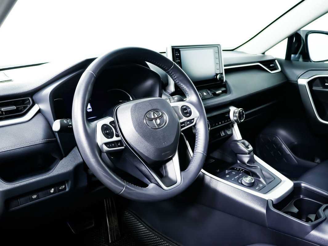 Купить Toyota RAV4 с пробегом. Фото: #12