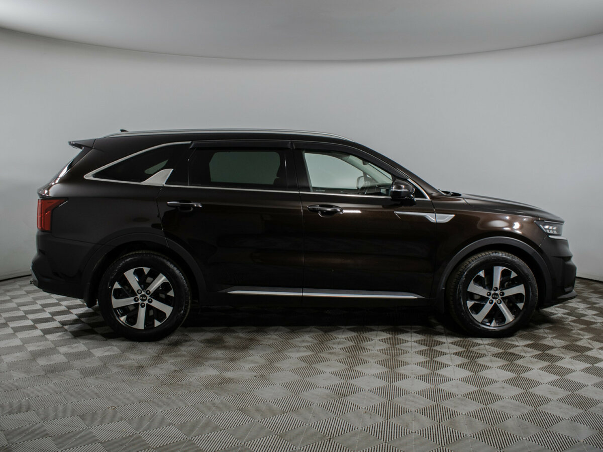 Купить Kia Sorento с пробегом. Фото: #3