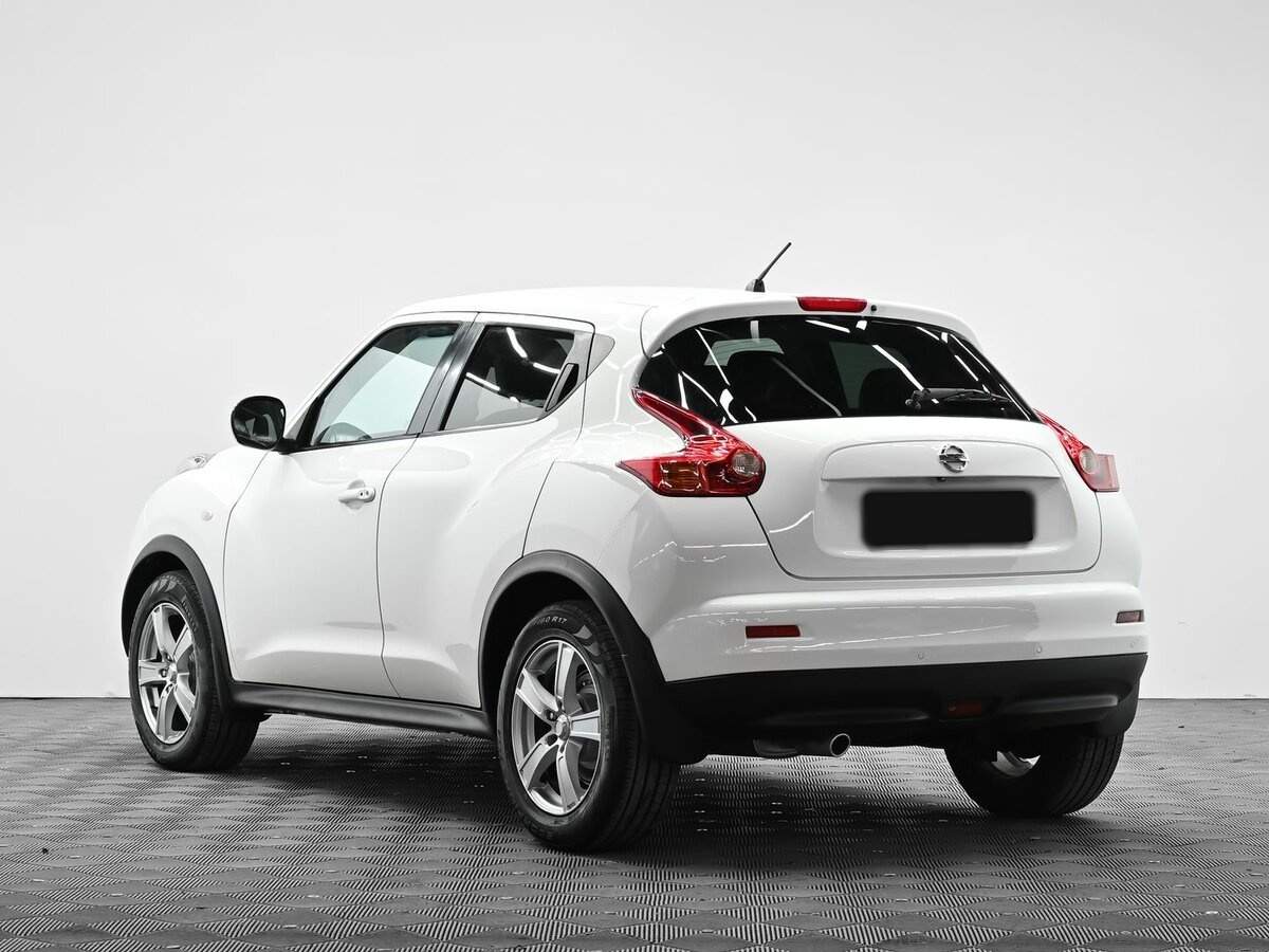 Купить Nissan Juke с пробегом. Фото: #2