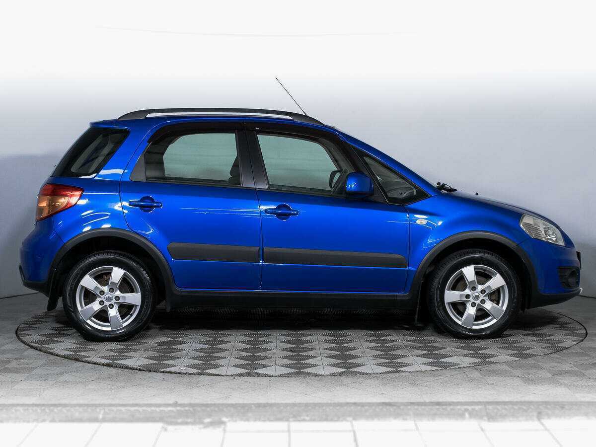 Купить Suzuki SX4 с пробегом. Фото: #3