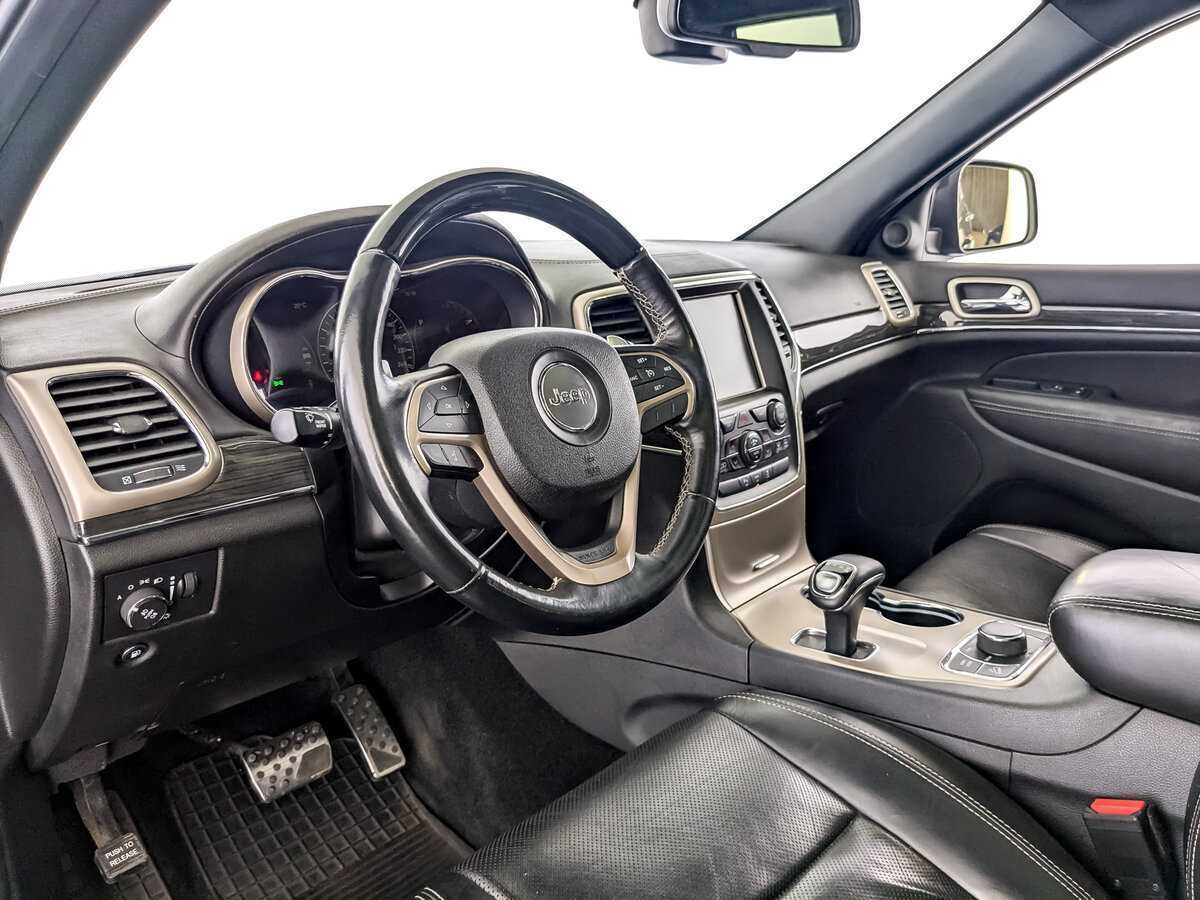 Купить Jeep Grand Cherokee с пробегом. Фото: #13