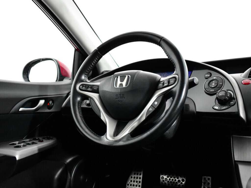 Купить Honda Civic с пробегом. Фото: #10
