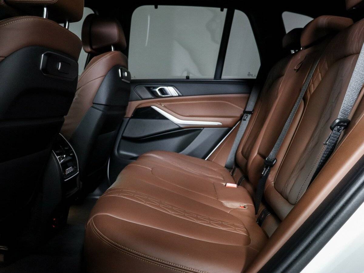 Купить BMW X5 с пробегом. Фото: #4