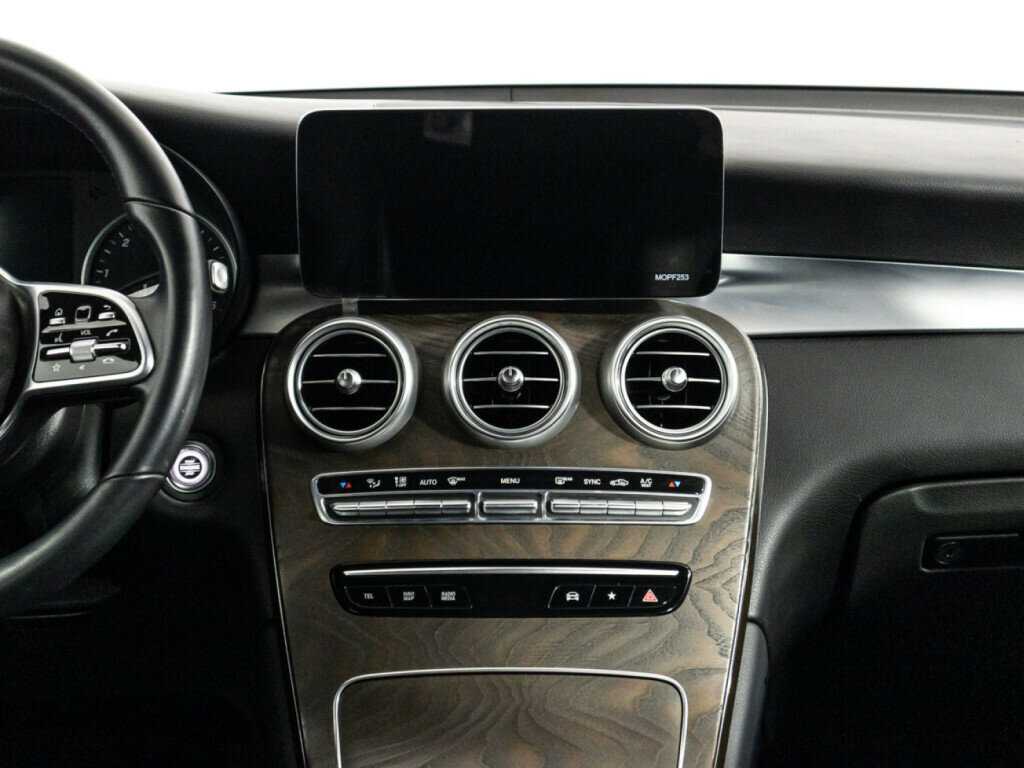 Купить Mercedes-Benz GLC с пробегом. Фото: #13