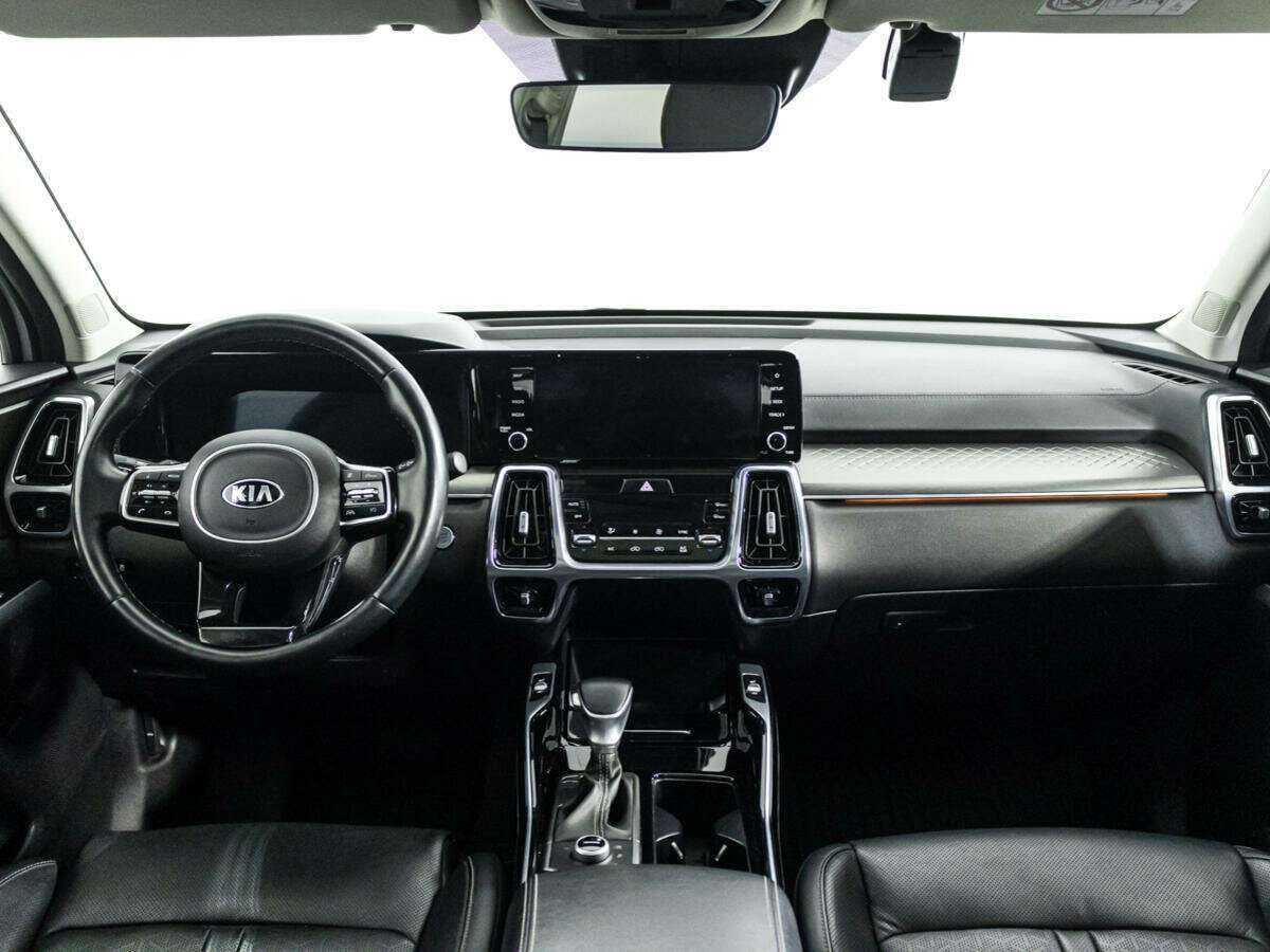 Купить Kia Sorento с пробегом. Фото: #12